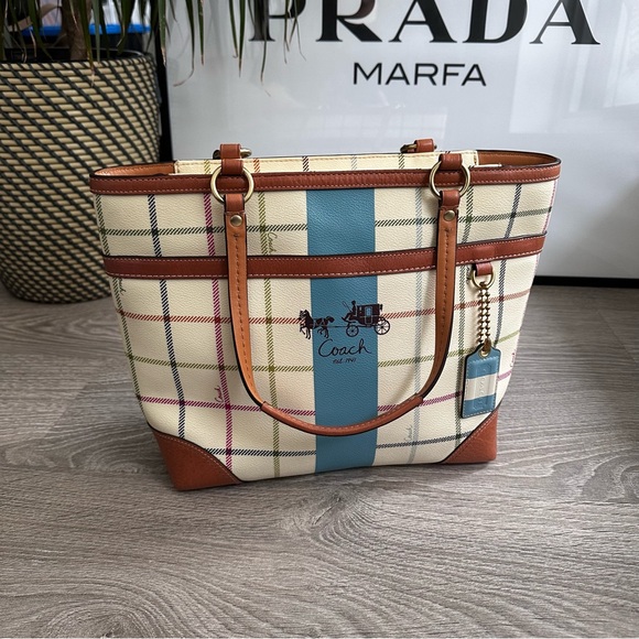 Coach Handbags - [PZ005] COACH HERITAGE STRIPE GALLERY TOTE HANDBAG IN MULTICOLOUR